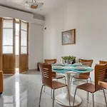 Joivy Captivating Flat With Balcony Appartement *